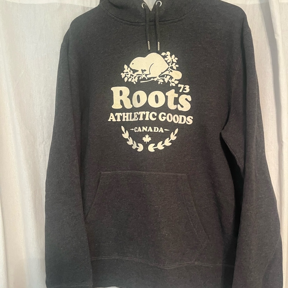 Roots Unisex Black Hoodie size S